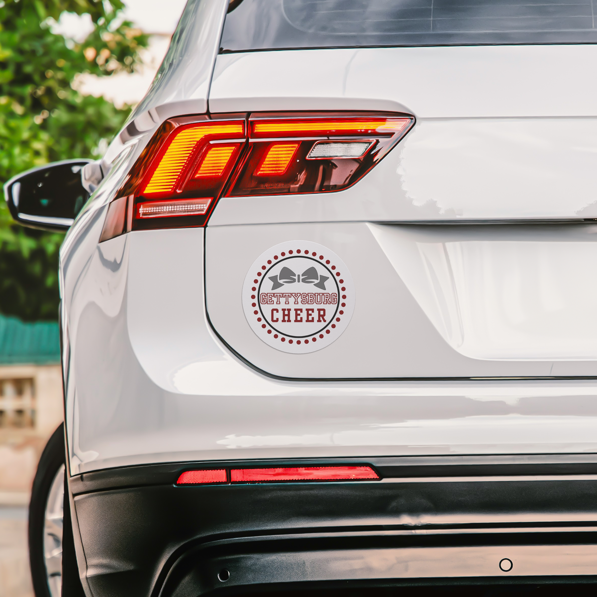 Gettysburg_Cheer_Car_Magnet_RoundCarMagnet_CarBumper_AS_Mockup.png_16042390